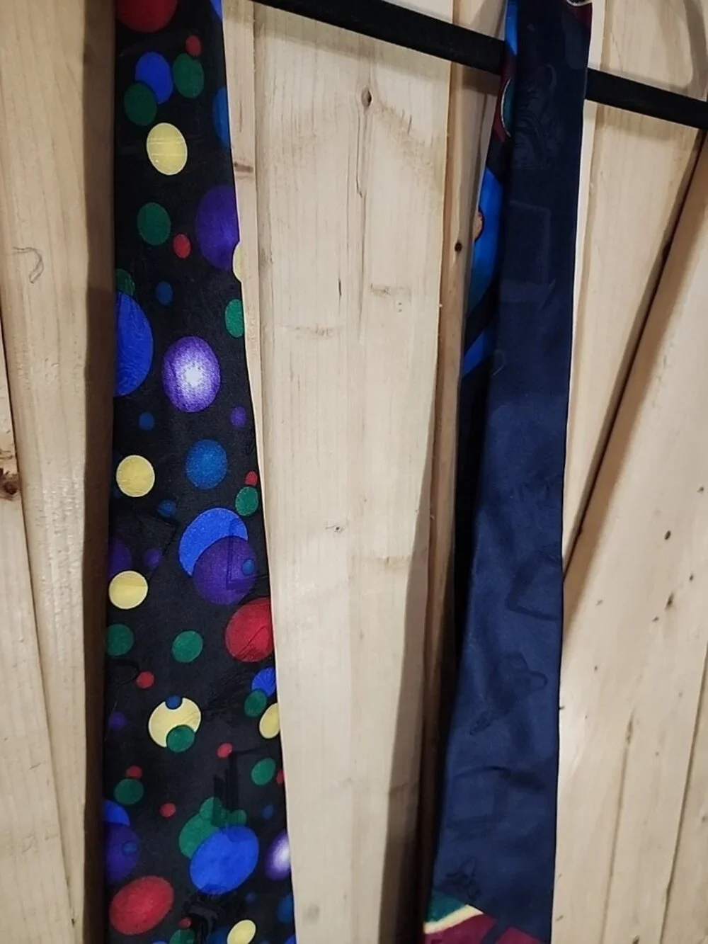 VTG After Dark Mens Neck Ties 100% Silk Nirvana Spheres Wearable Art Flying Toas